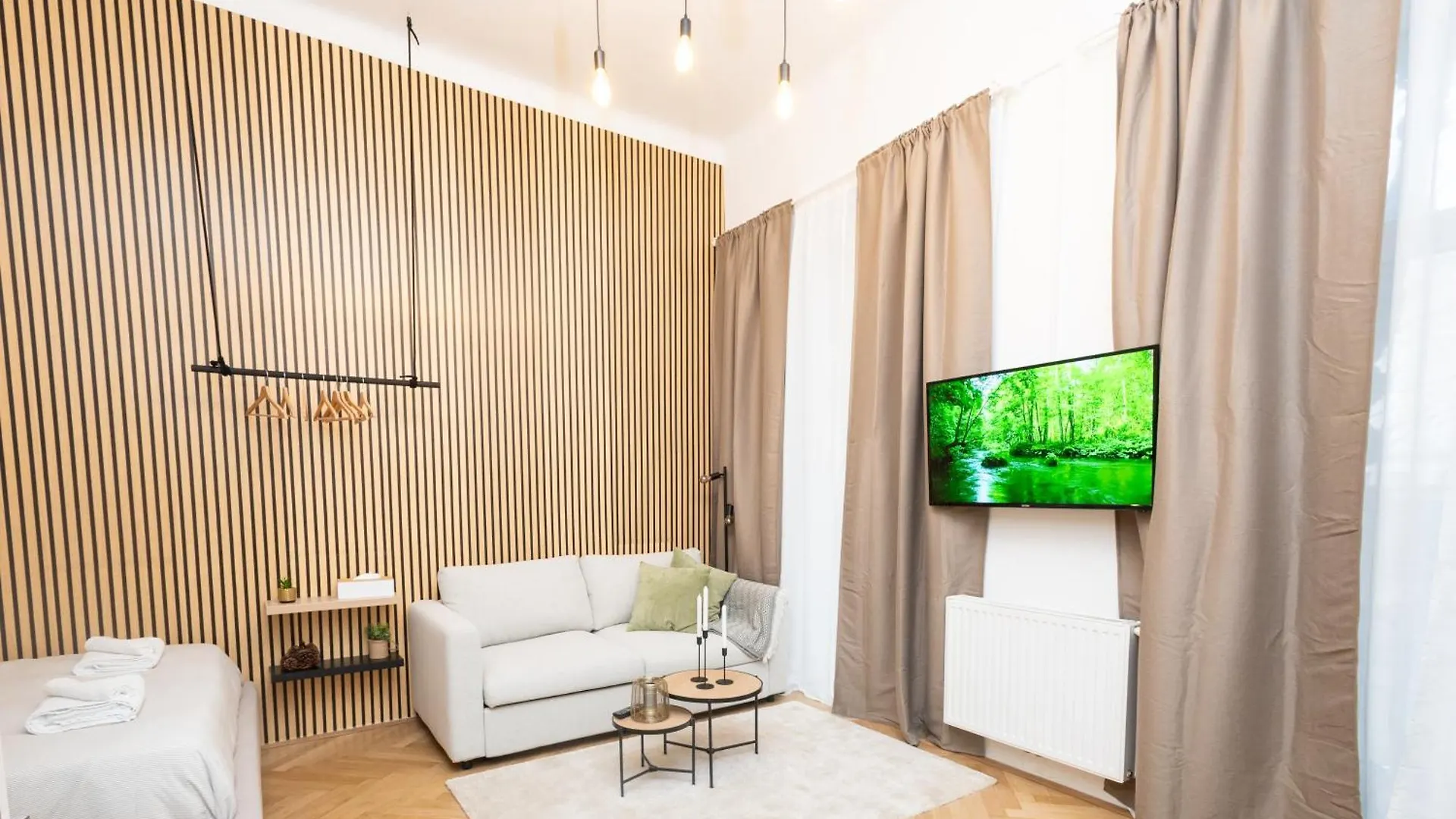 Charming Retreat Walking Distance From Town Centre Apartment Vienna