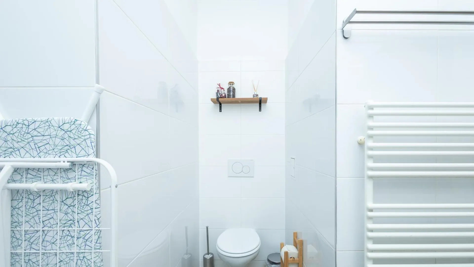 Charming Retreat Walking Distance From Town Centre Apartment Vienna