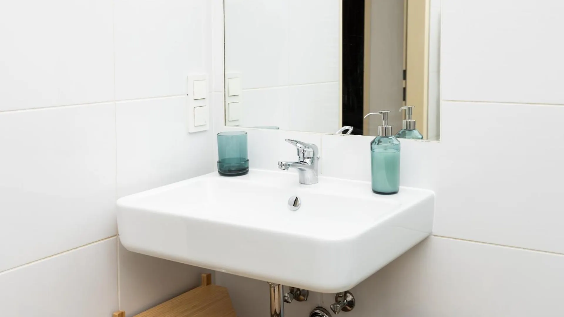 Charming Retreat Walking Distance From Town Centre Daire Viyana Avusturya